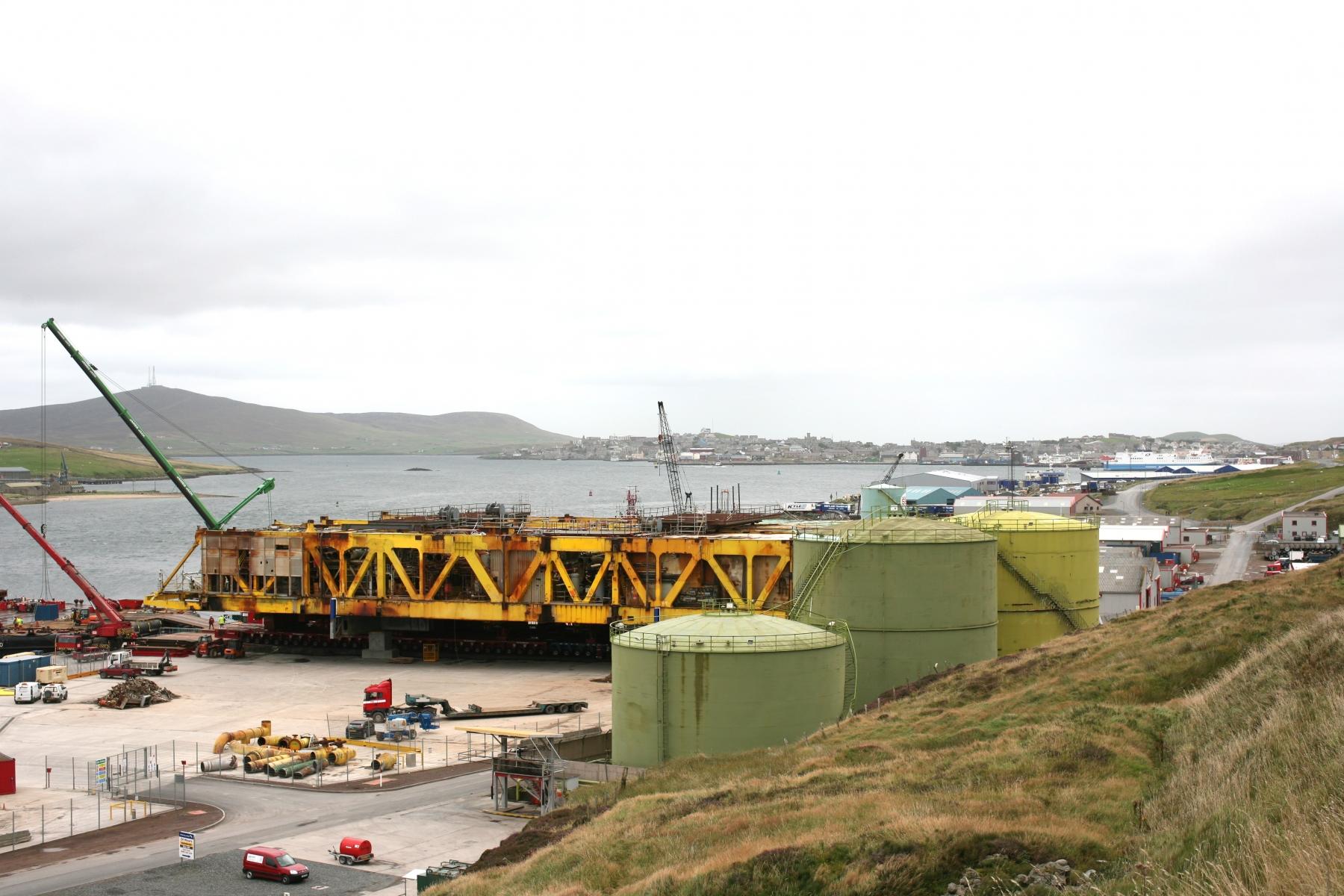 news - En mer du Nord, une opération unique de démantèlement