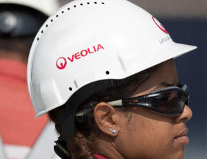 employée de veolia