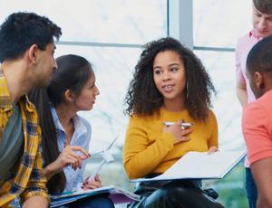 Alternants, étudiants et jeunes diplômés, booster votre carrière