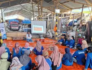 Recycling of plastic waste in Indonesia
