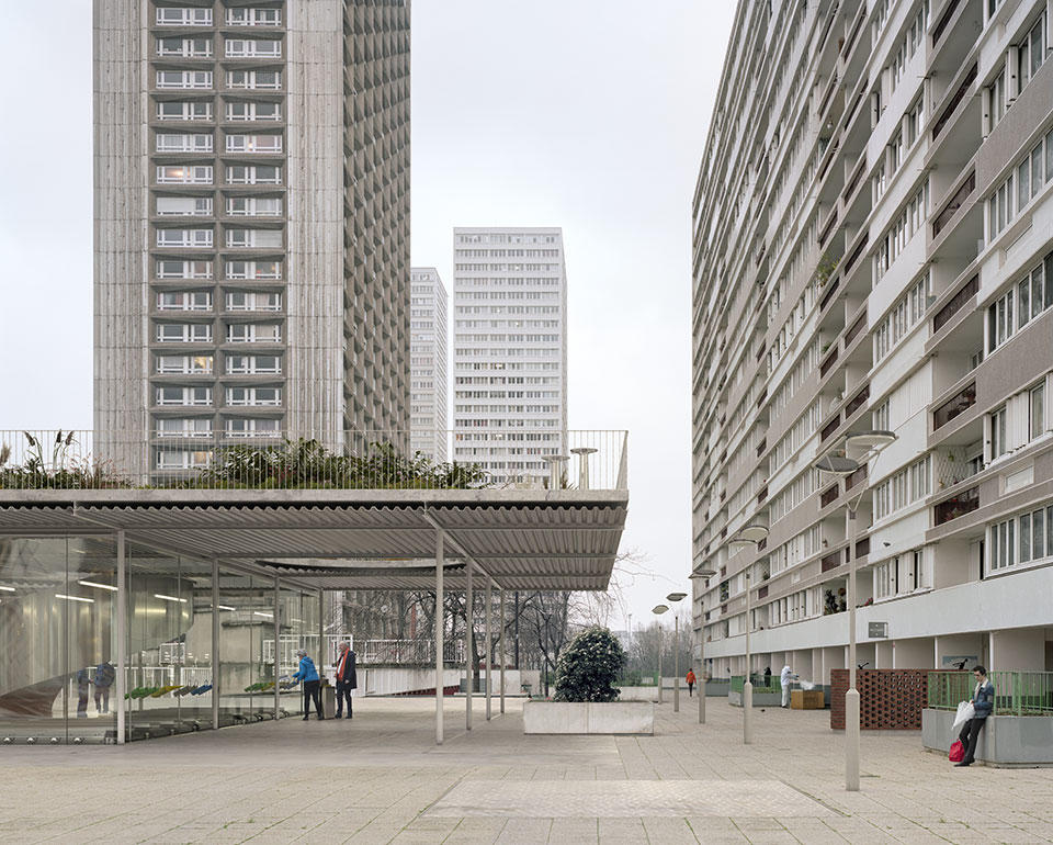 La centrale dans la ville