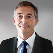 Portrait d'Helman le Pas de Sécheval, Secrétaire général, Veolia