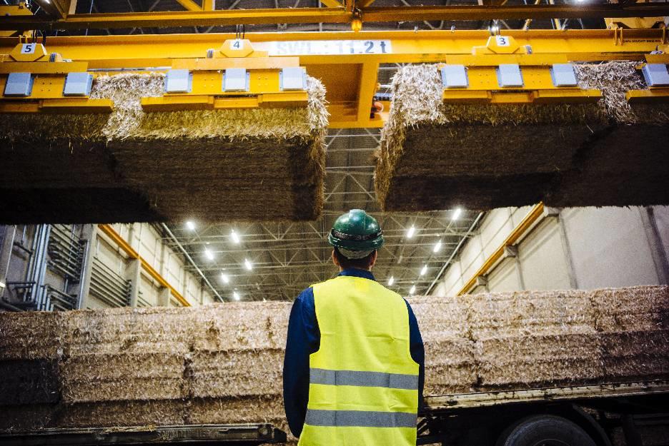 paille dans l'usine de biomasse à Pecs en Hongrie