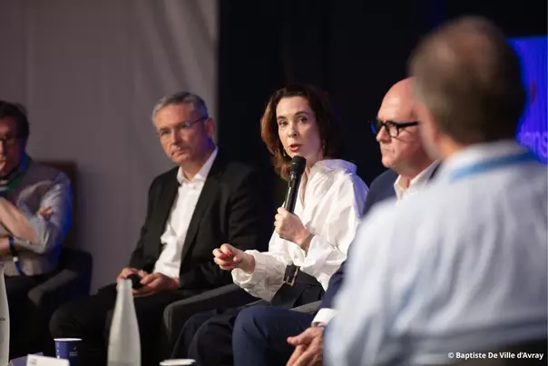 Estelle Brachlianoff sur la scène au REX 2026