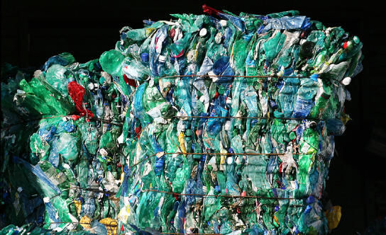 Plastique compressé