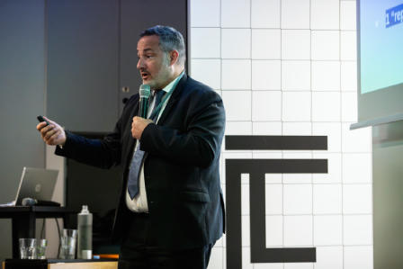 Romain Ascione, Directeur du développement France de Veolia Zone France et déchets spéciaux Europe