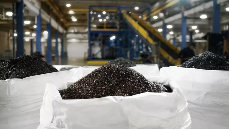 Sacs contenant du Lithium recyclé ou matière noire