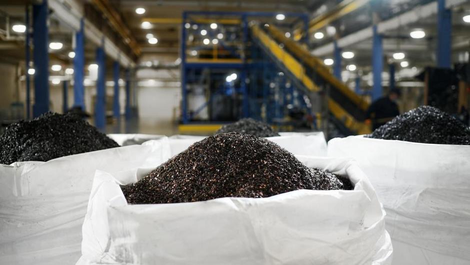Sacs contenant du Lithium recyclé ou matière noire