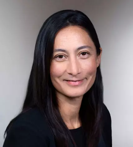 Emmanuelle Menning, Directrice générale adjointe en charge des finances et des achats