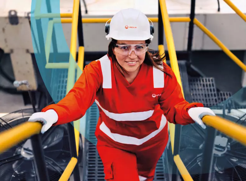 Woman working in a Veolia plant